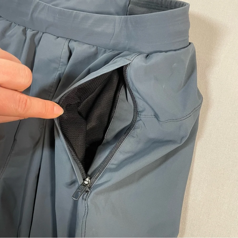 Lululemon Surge Joggers (Regular), Lightweight, Zips at Cuffs - Mens Medium